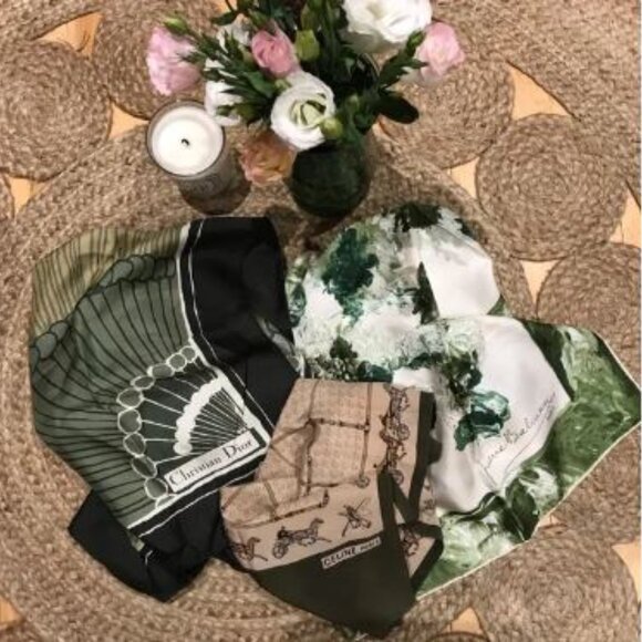 Christian Dior print green, beige & kaki Silk French square scarf - Picture 9 of 9